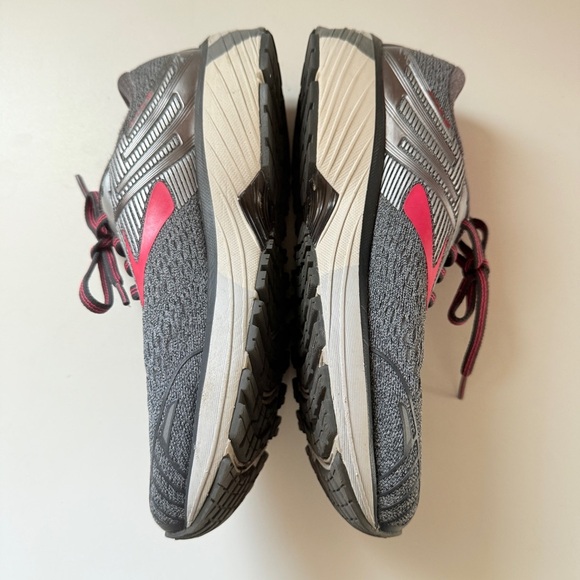 Brooks Adrenaline GTS 18 Gray Pink Running Shoes Size 8 - Picture 3 of 6